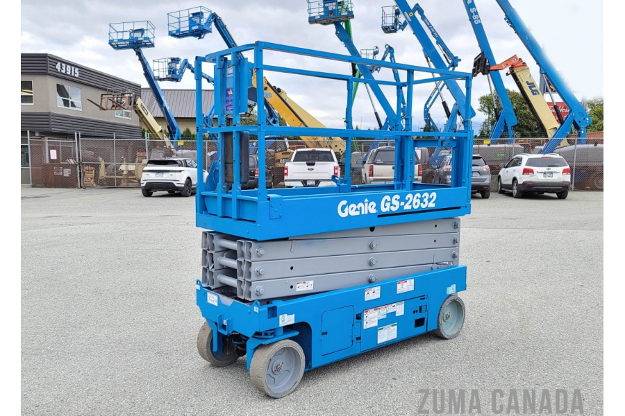 2013 Genie GS-2632 Scissor Lift