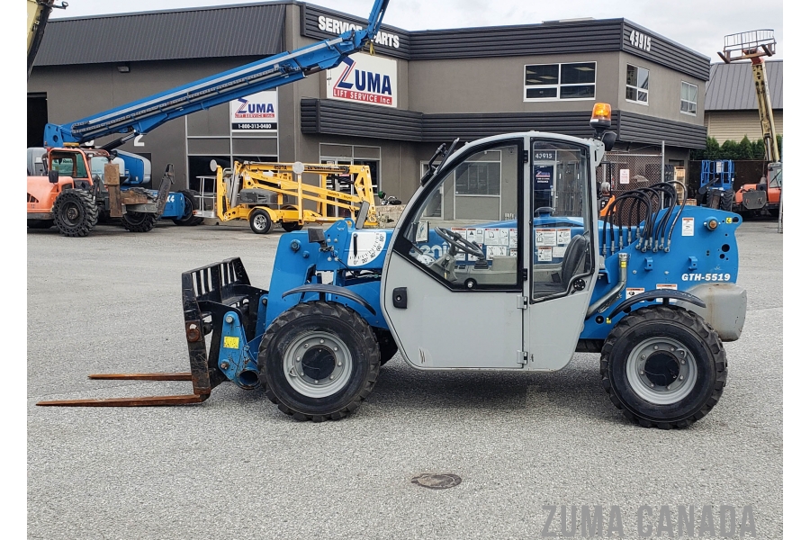 2012 Genie GTH-5519 Telehandler