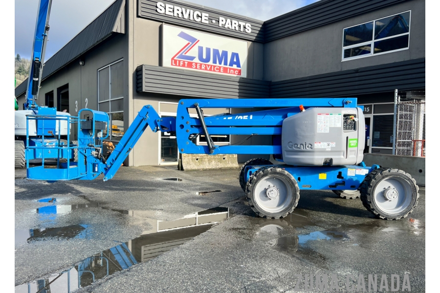 2012-Genie  Z45-25J