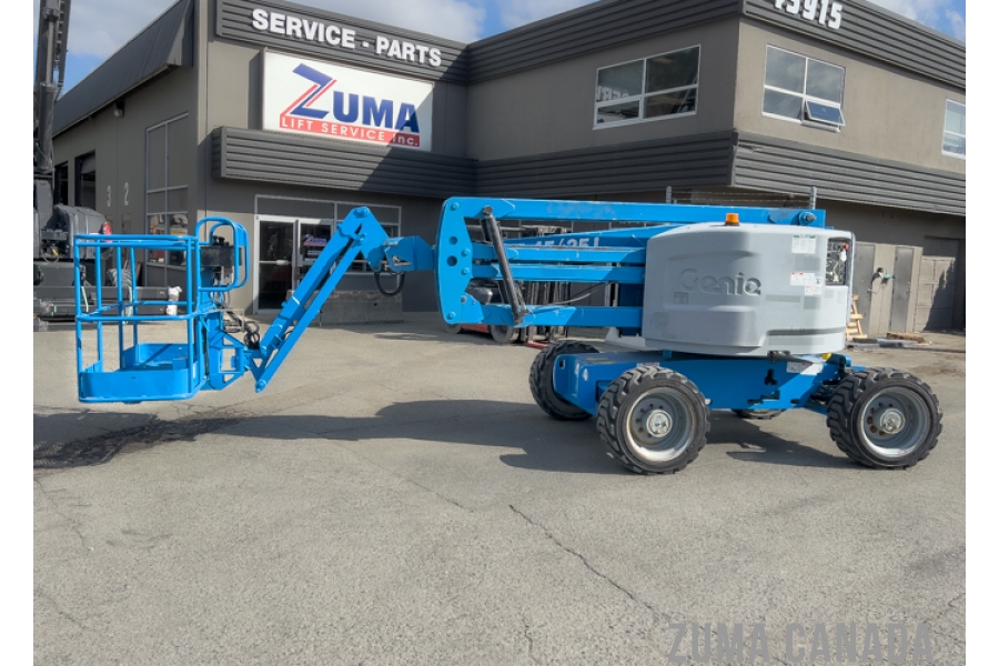 2014-Genie  Z45-25J