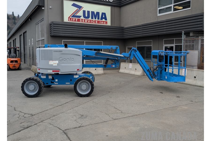 2013-Genie  Z45-25J