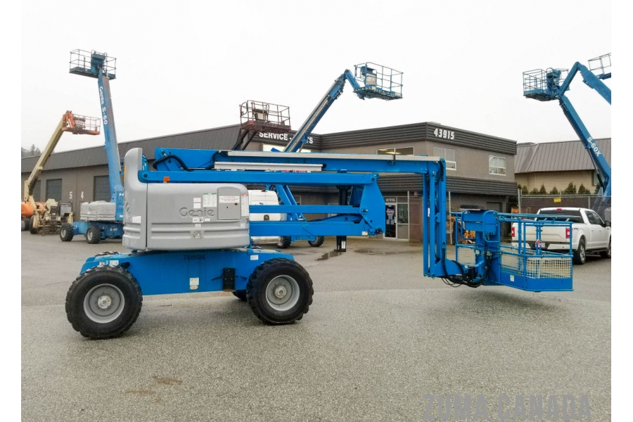 2007 Genie Z60/34 Articulating Boom Lift
