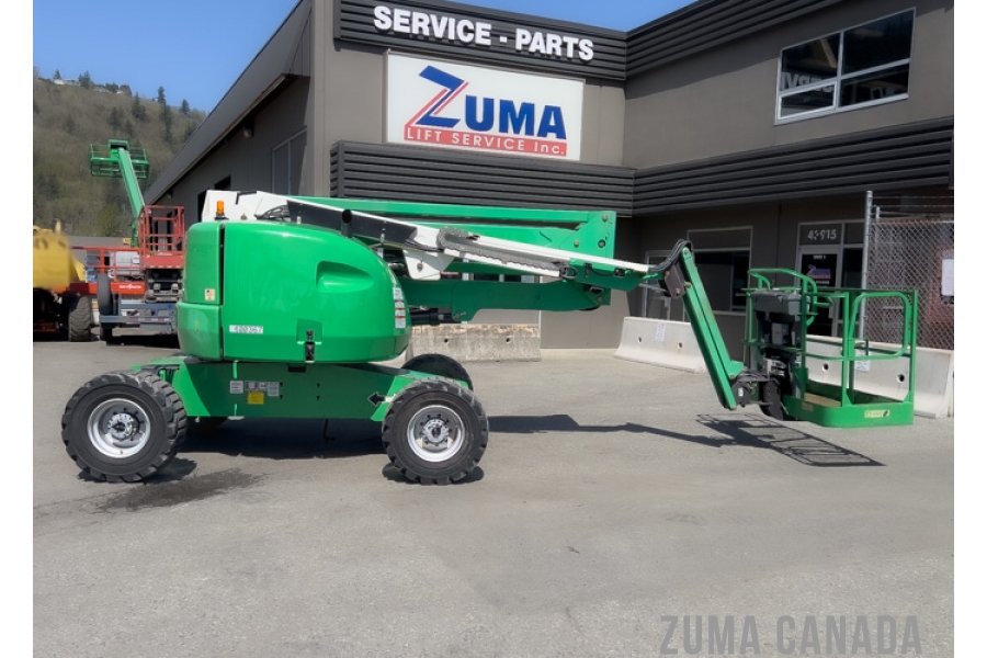 2014-JLG 450AJ