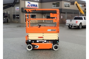 NEW-JLG ES1932